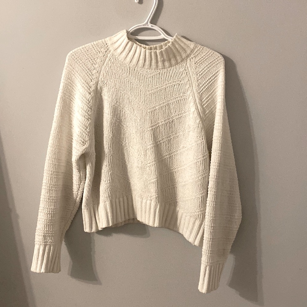 White sweater!